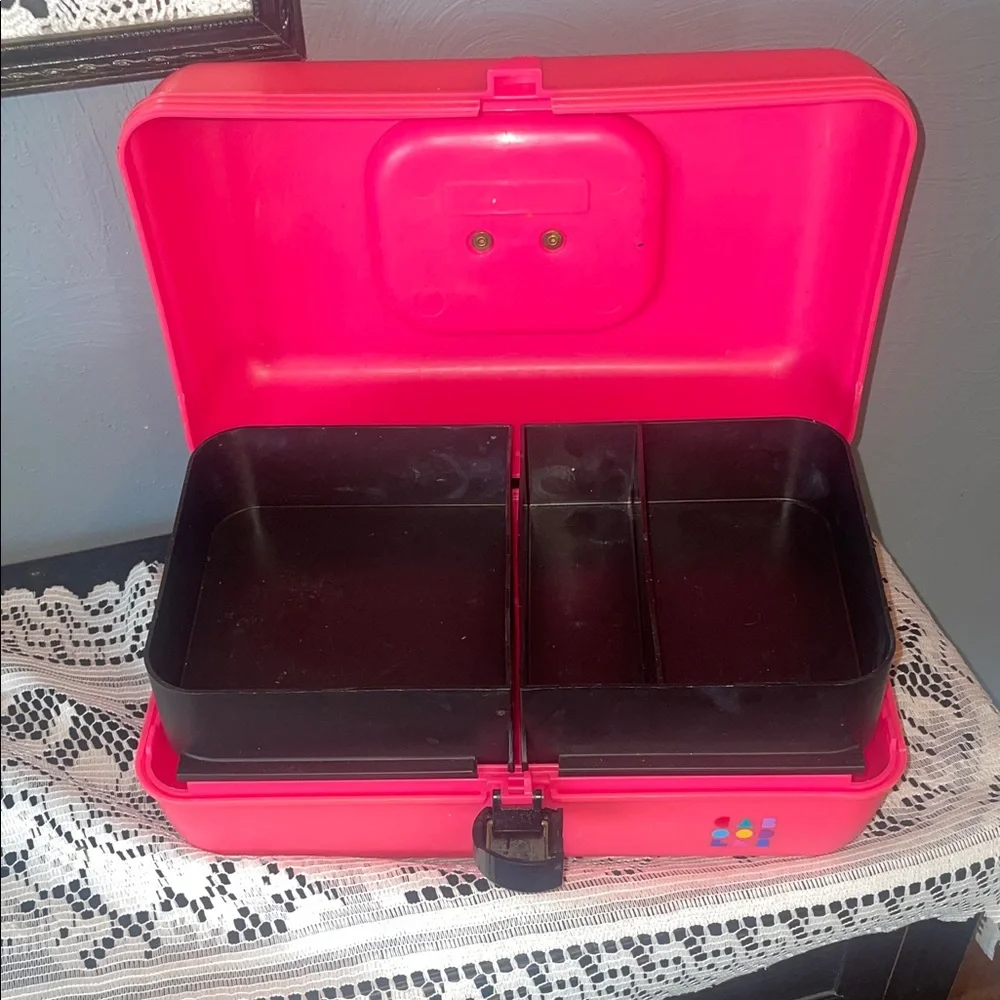 Caboodles Hot Pink Makeup Organizer Case